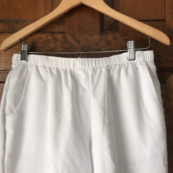 Alia White Pull-On Capis Size 12 Petite - Picture 2 of 11